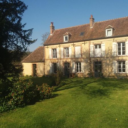 Presbytere De Bonsmoulins Luaran gambar